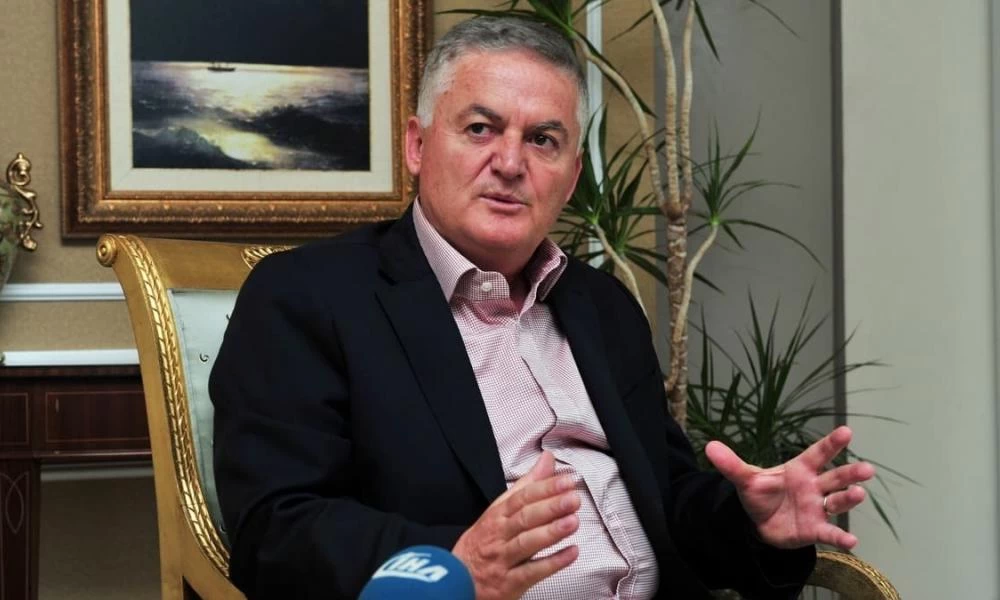 Μετωπική Ερντογάν και Τούρκου υπουργού άμυνας- “Δύο βοηθοί του Χουλουσί Ακάρ είναι μέλη της FETO»